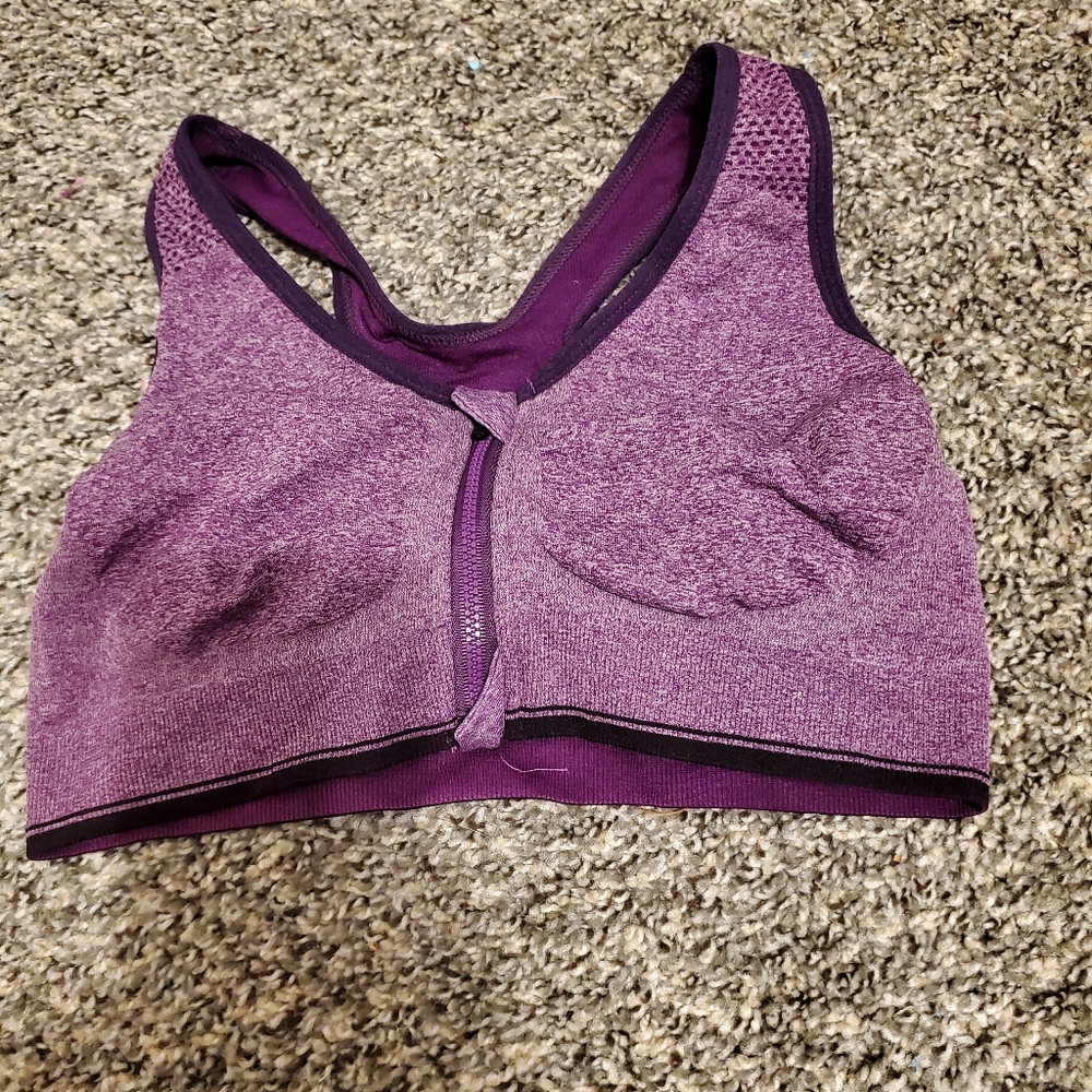 Front Zip-Up Sports Bra